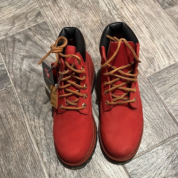 Timberland x Champs Juniors 6” Waterproof Boots Red TB0A1OP3 - Picture 2 of 8